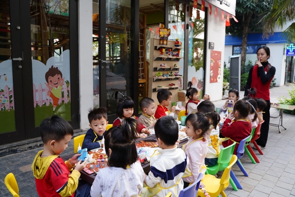 Tổ chức STEAM cho công ty tại Hà Nội - Giải pháp gắn kết đội ngũ, phát triển sáng tạo cùng Xwood